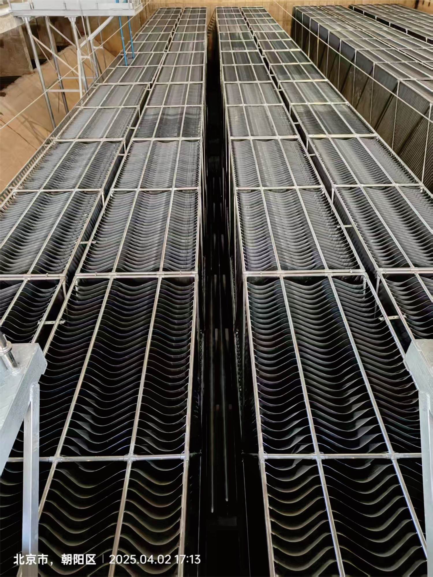 超长棱形框架不锈钢波形斜板